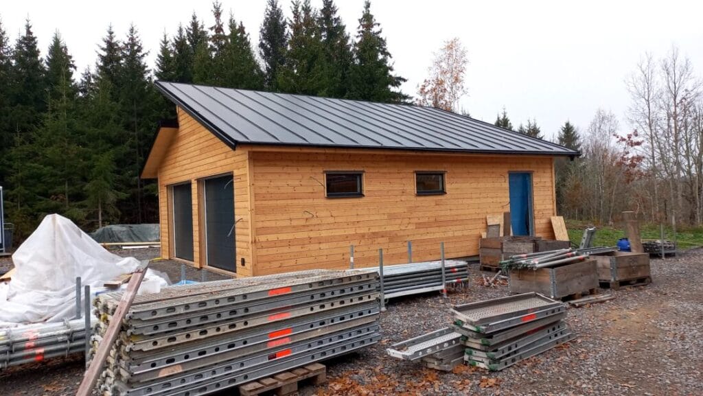 Garaże drewniane szkieletowe budowa oraz projekt warmstudio